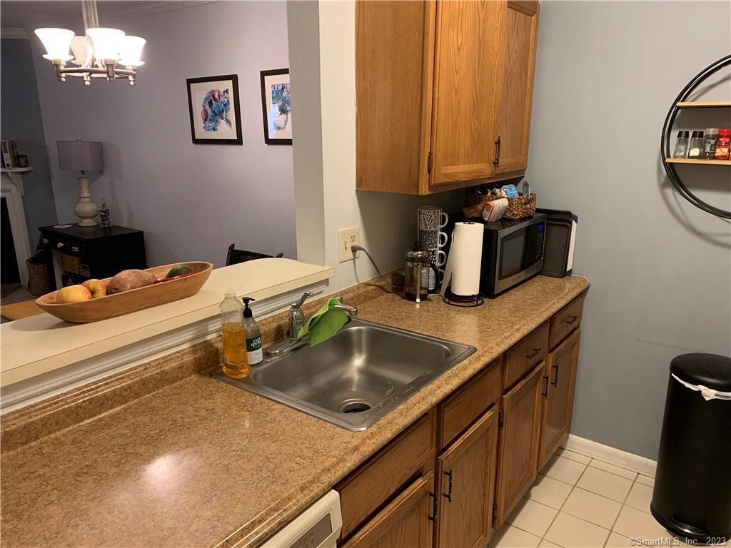 8 Rose Lane, Unit 2415 Danbury, CT 06811 - Photo 8 of 15