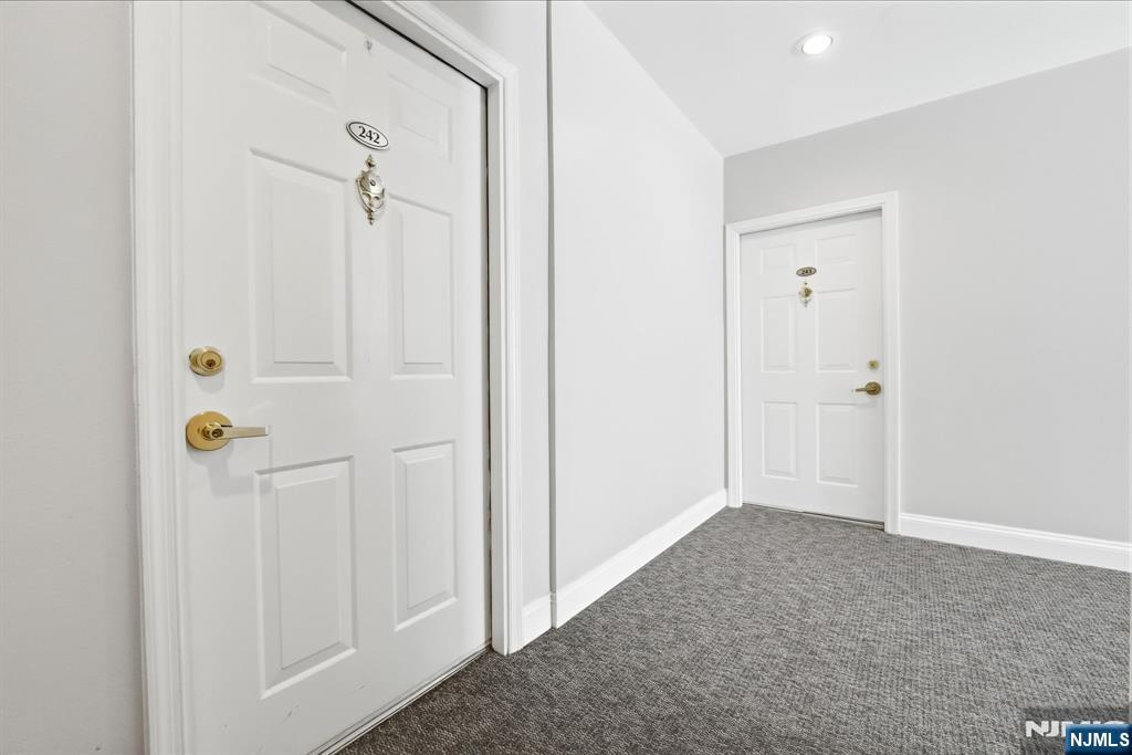 242 The Promenade, Unit 242 Edgewater, NJ 07020 - Photo 15 of 49