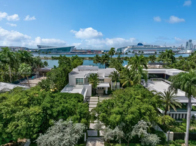 $48,000,000 | 30 Palm Avenue, Miami Beach, FL 33139