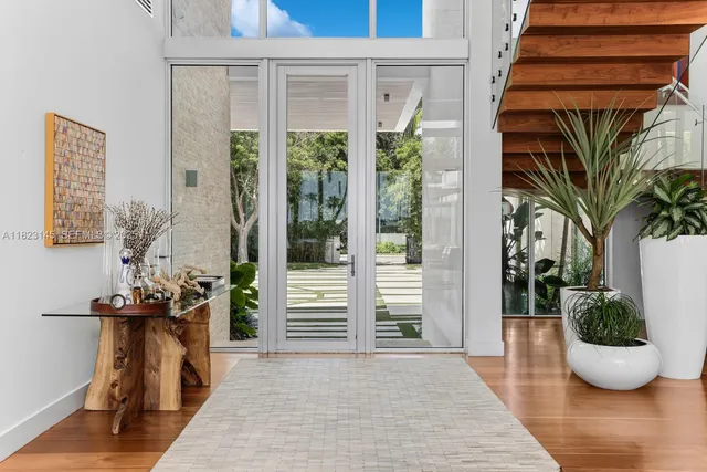 $48,000,000 | 30 Palm Avenue, Miami Beach, FL 33139