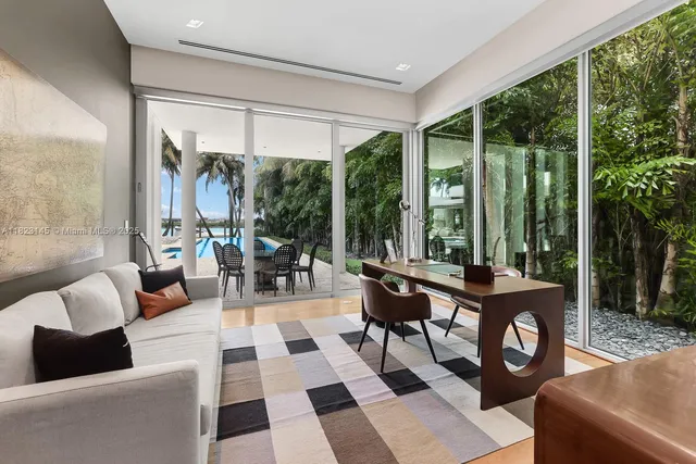 $48,000,000 | 30 Palm Avenue, Miami Beach, FL 33139