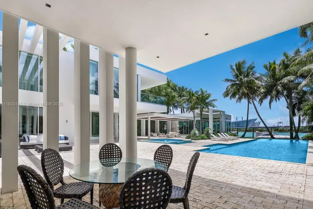 $48,000,000 | 30 Palm Avenue, Miami Beach, FL 33139