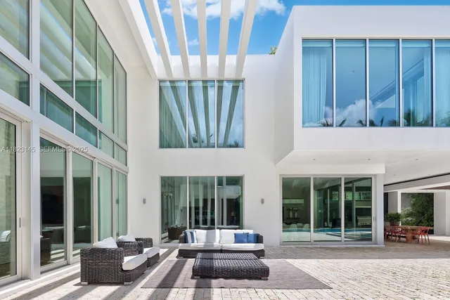 $48,000,000 | 30 Palm Avenue, Miami Beach, FL 33139