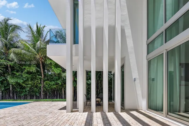$48,000,000 | 30 Palm Avenue, Miami Beach, FL 33139