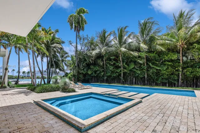 $48,000,000 | 30 Palm Avenue, Miami Beach, FL 33139