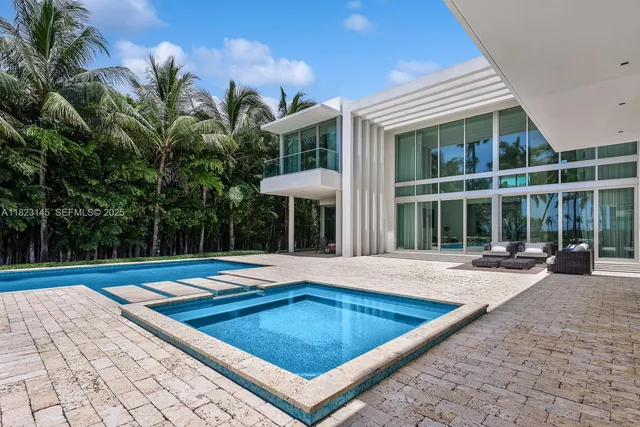 $48,000,000 | 30 Palm Avenue, Miami Beach, FL 33139