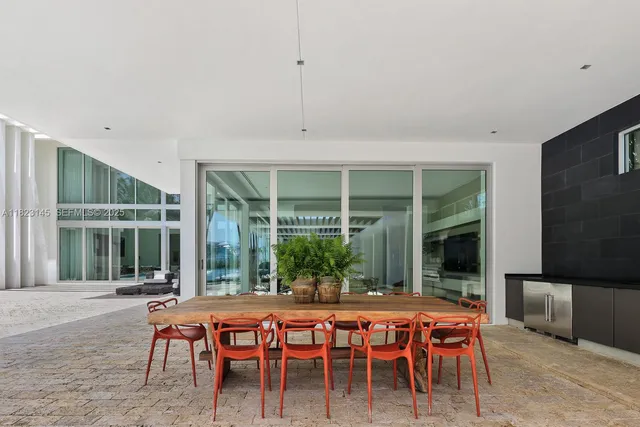 $48,000,000 | 30 Palm Avenue, Miami Beach, FL 33139