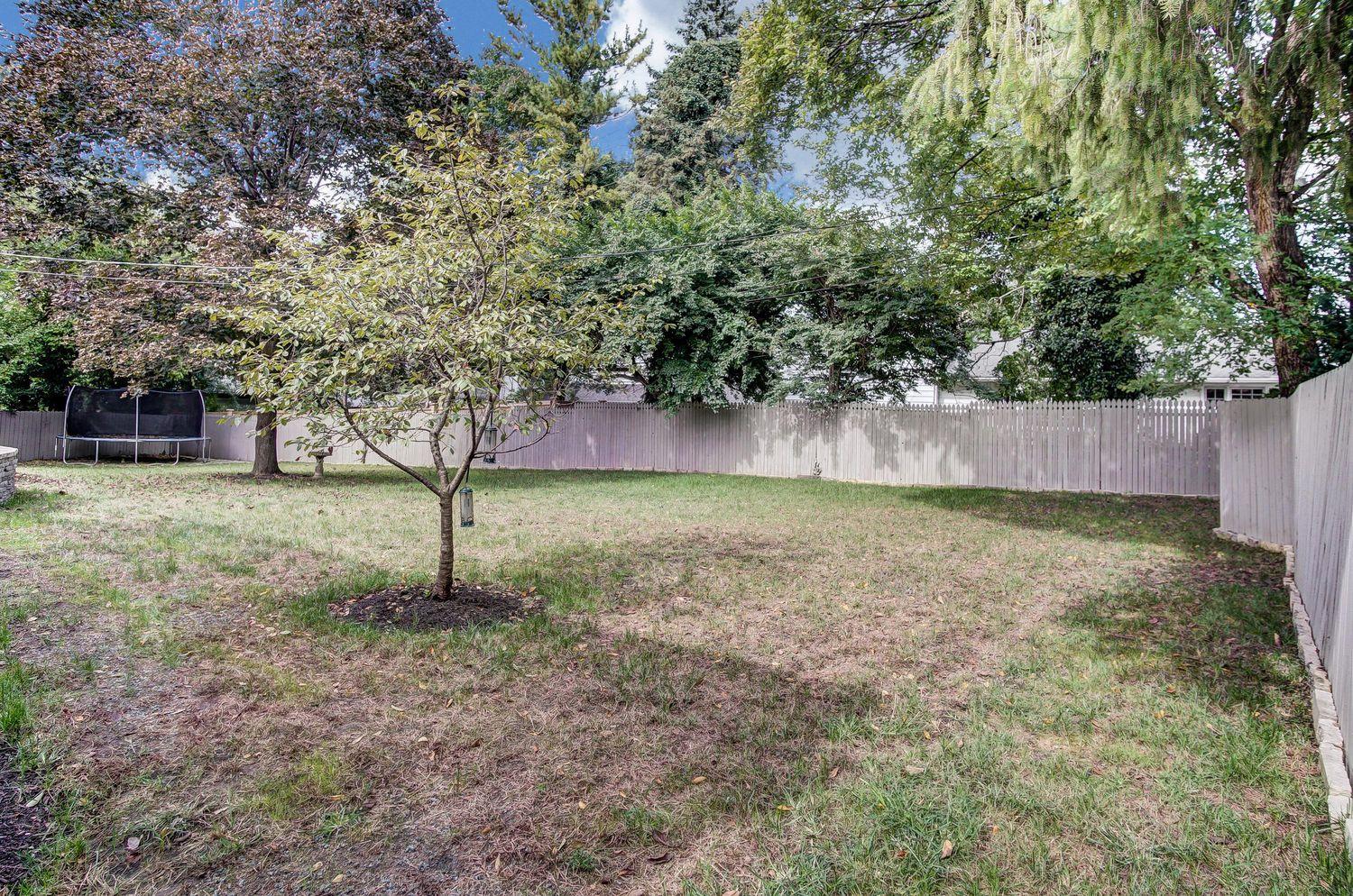 1990 Hampshire Road Columbus, OH 43221 - Photo 30 of 33