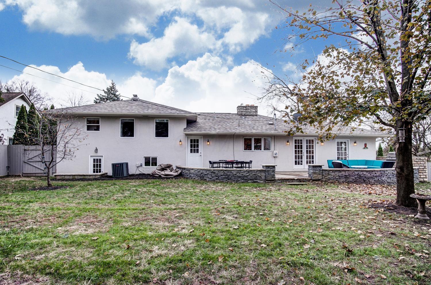 1990 Hampshire Road Columbus, OH 43221 - Photo 31 of 33