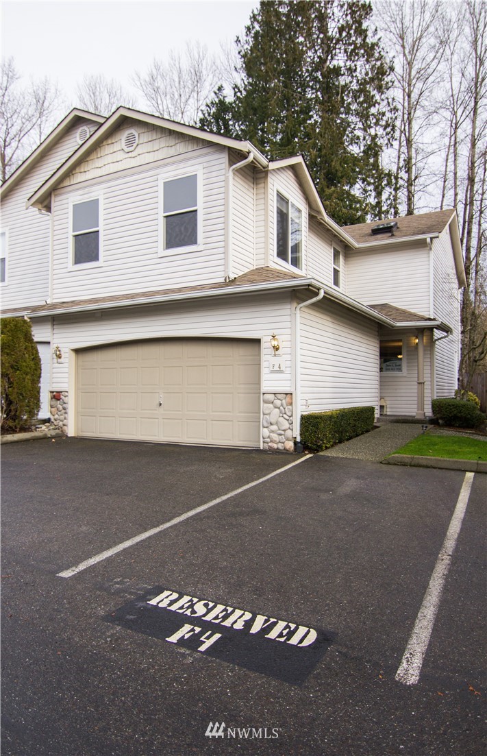 2201 192nd Street Southeast, Unit F4 Bothell, WA 98012 - Photo 2 of 25