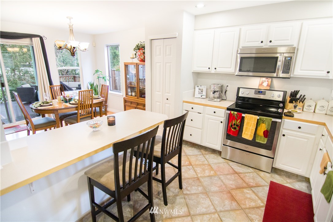 2201 192nd Street Southeast, Unit F4 Bothell, WA 98012 - Photo 9 of 25