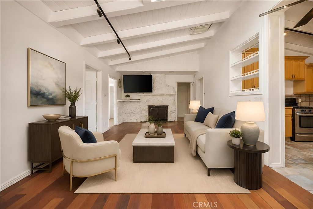 5100 Oil Well Road Phelan, CA 92371 - Photo 9 of 44 Virtual staging
