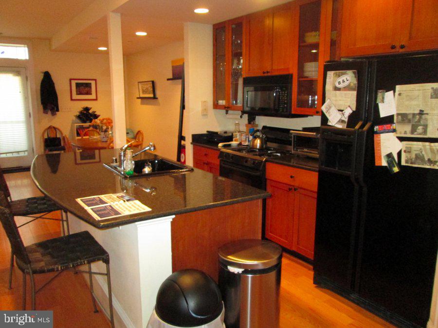 1529 Q Street Northwest, Unit 1 Washington, DC 20009 - Photo 8 of 24