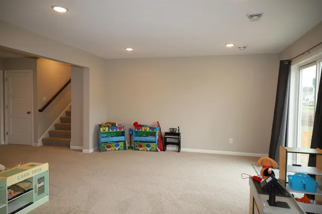 $452,000 | 761 Yellowcrest Street Southwest, Delano, MN 55328