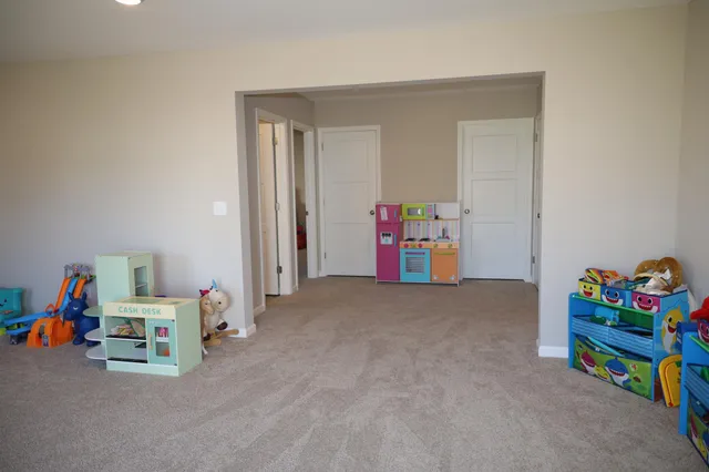 $452,000 | 761 Yellowcrest Street Southwest, Delano, MN 55328