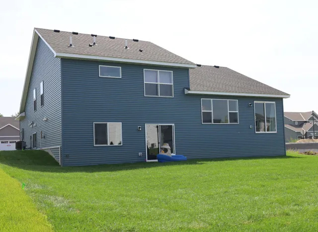 $452,000 | 761 Yellowcrest Street Southwest, Delano, MN 55328