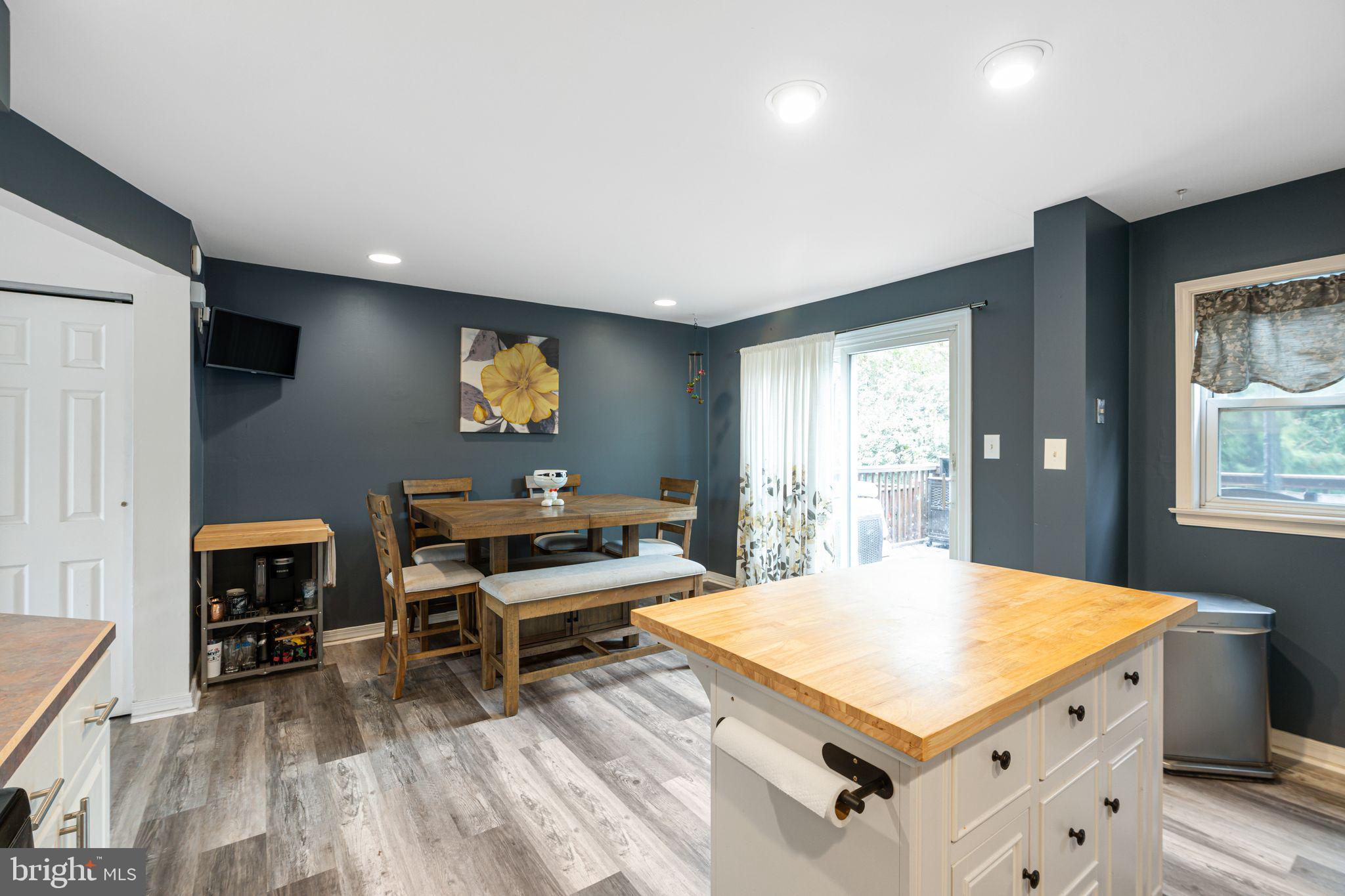 12313 Dunks Ferry Road Philadelphia, PA 19154 - Photo 8 of 29 a living room with furniture and a table