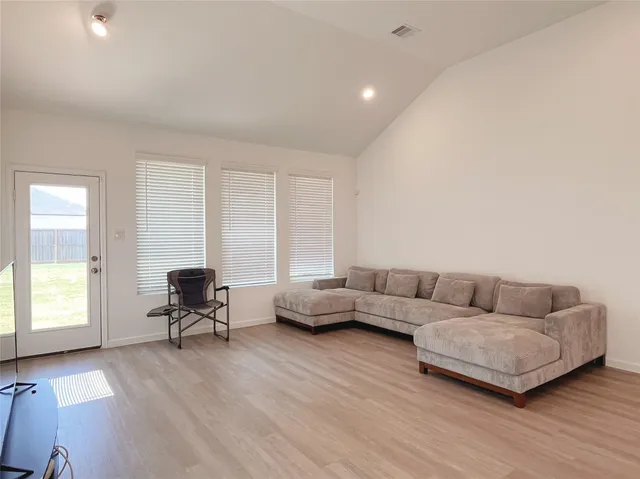 $399,000 | 2446 Rosemary Sage Drive, Fulshear, TX 77423