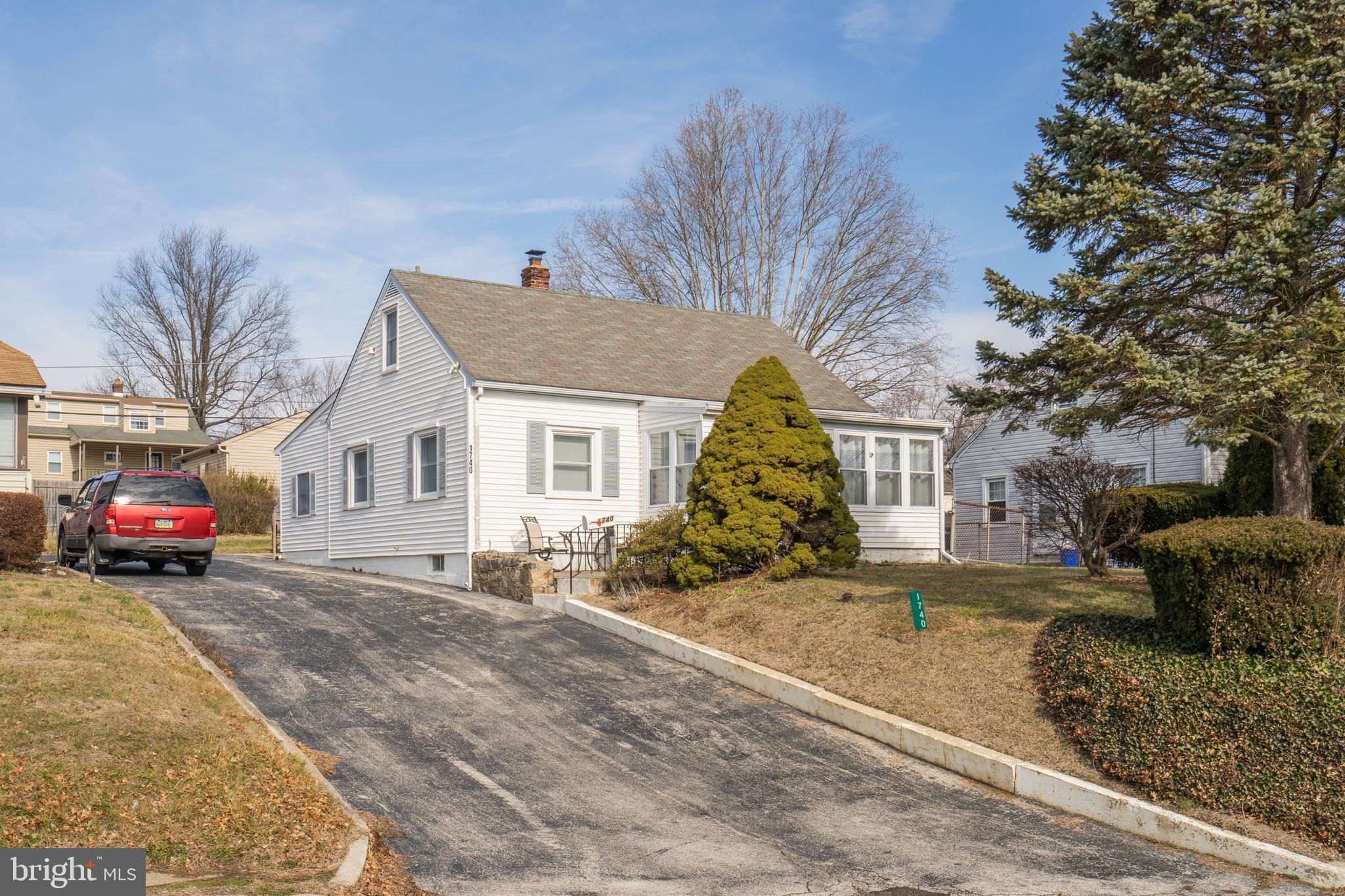 1740 Dutton Mill Road Aston, PA 19014 - Photo 12 of 37