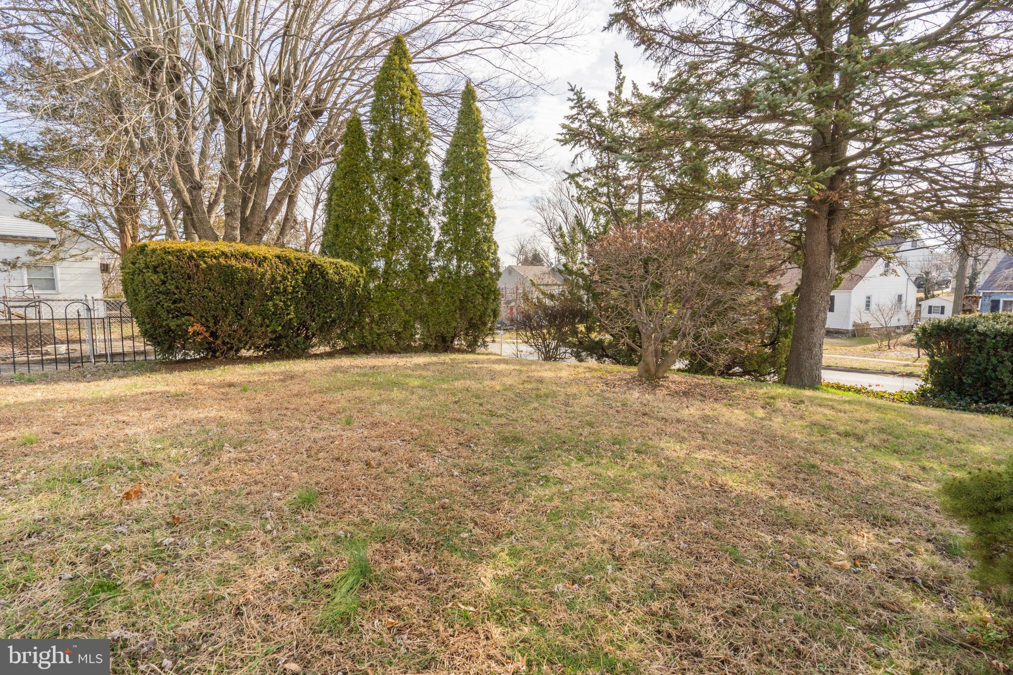 1740 Dutton Mill Road Aston, PA 19014 - Photo 16 of 37