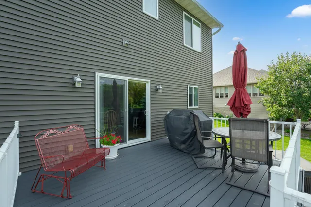 $675,000 | 1157 8th Avenue Northwest, Byron, MN 55920