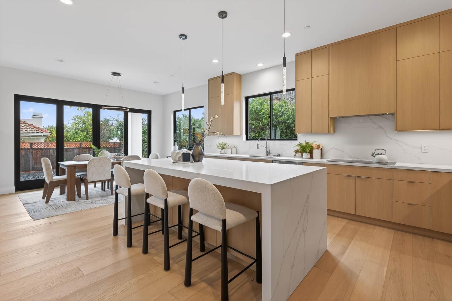 10468 South Stelling Road Cupertino, CA 95014 - Photo 7 of 42