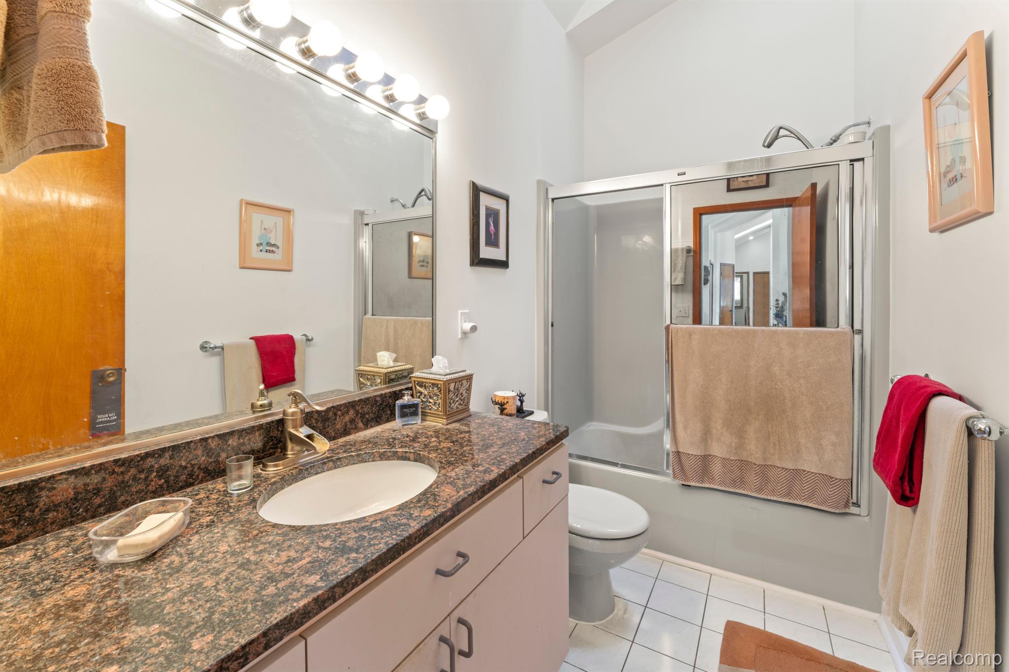 3797 Mitchell Road Metamora, MI 48455 - Photo 31 of 44 Gallery Image 31