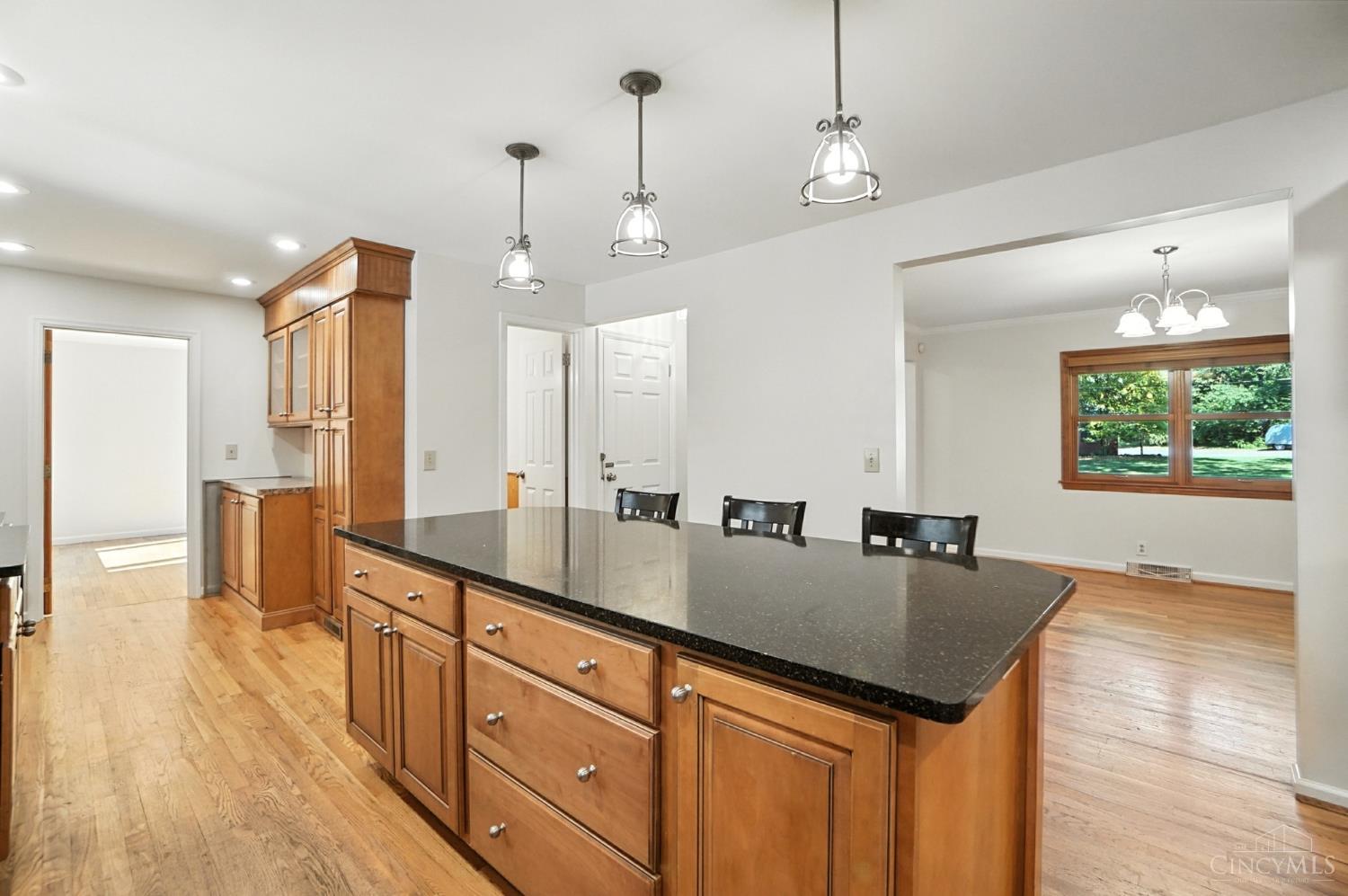 6807 Dawson Road Madeira, OH 45243 - Photo 21 of 99 Gallery Image 21