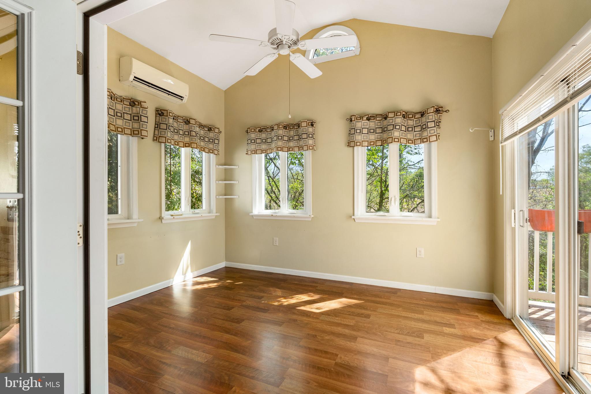 203 Mason Runn Lane Rising Sun, MD 21911 - Photo 6 of 20 Sun Room