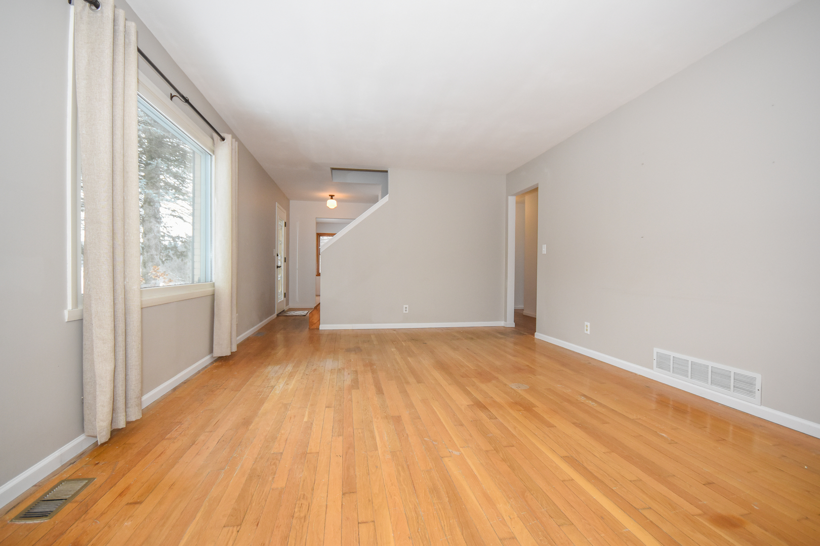 18709 Altenburg Road Harvard, IL 60033 - Photo 4 of 29