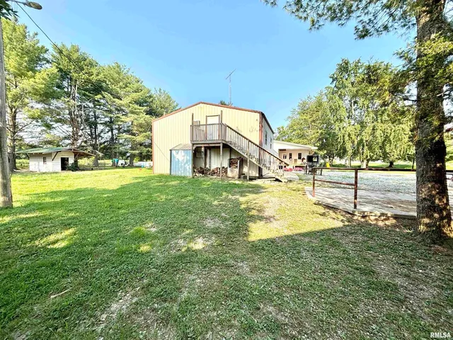 $215,000 | 257 County Highway 16, Xenia, IL 62899