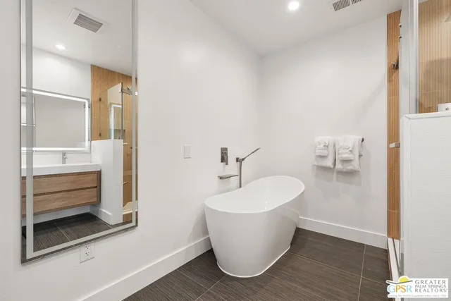 $6,500 | 73552 Feather Trail, Palm Desert, CA 92260