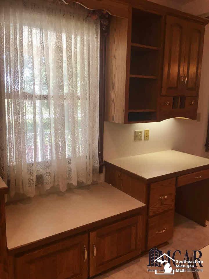 3358 West Albain Road Monroe, MI 48161 - Photo 12 of 42 Gallery Image 12