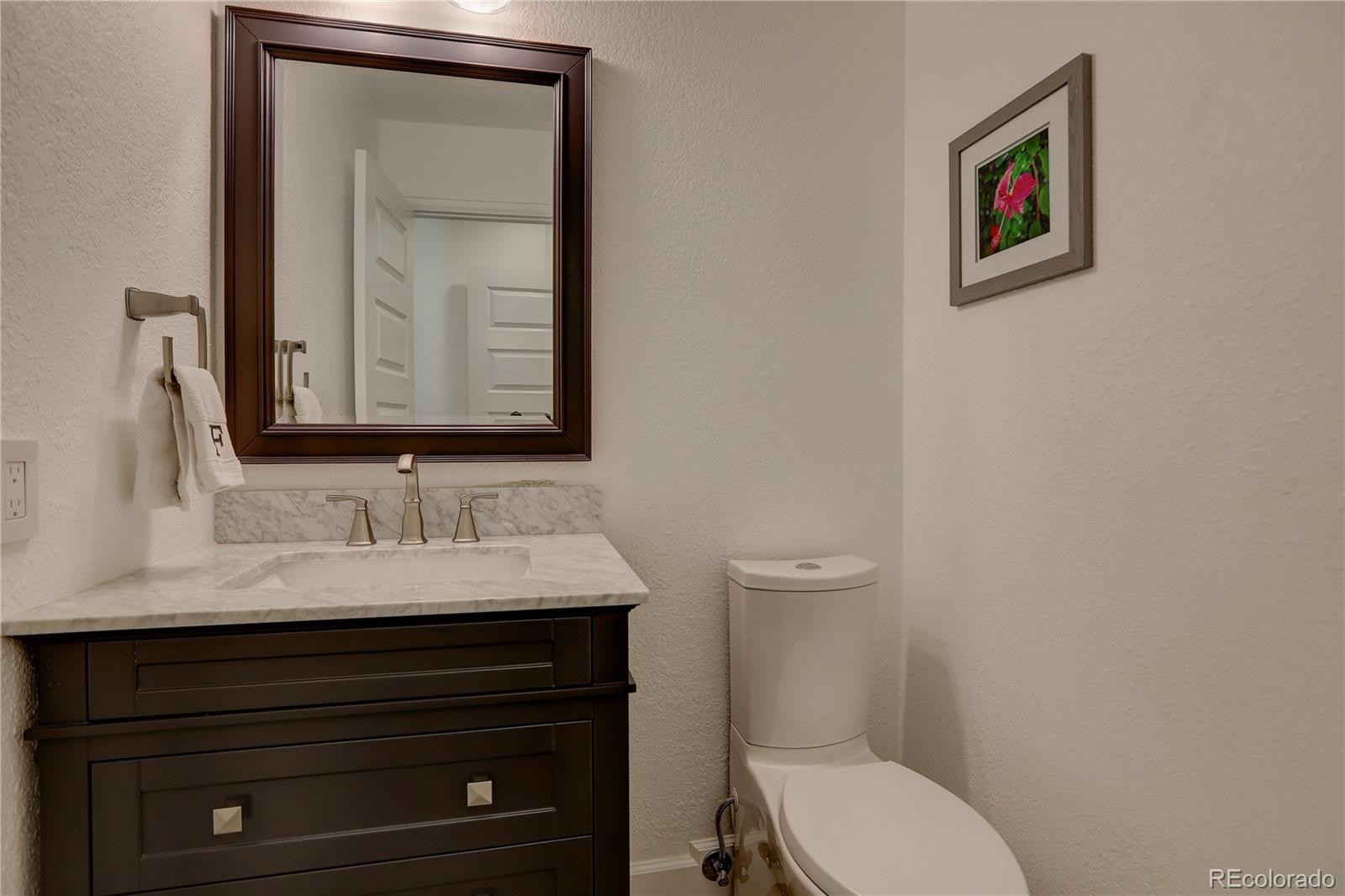 9802 Venneford Ranch Road Highlands Ranch, CO 80126 - Photo 17 of 40 Gallery Image 17