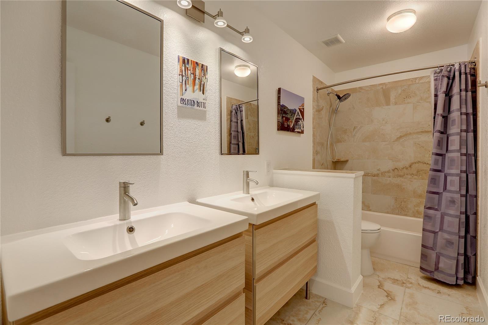 9802 Venneford Ranch Road Highlands Ranch, CO 80126 - Photo 28 of 40 Gallery Image 28