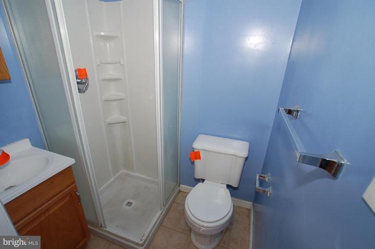3700 Leverton Street Silver Spring, MD 20906 - Photo 6 of 15 Master Bath