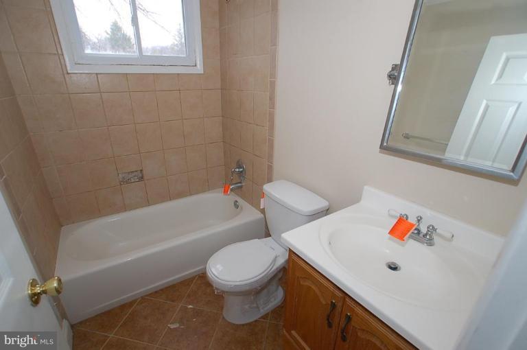 3700 Leverton Street Silver Spring, MD 20906 - Photo 9 of 15 Bath #1