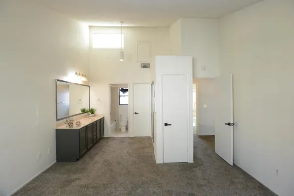 $335,000 | 1401 Hood Road, Sacramento, CA 95825