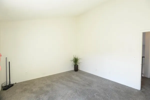 $335,000 | 1401 Hood Road, Sacramento, CA 95825