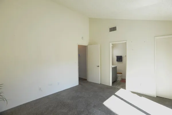 $335,000 | 1401 Hood Road, Sacramento, CA 95825