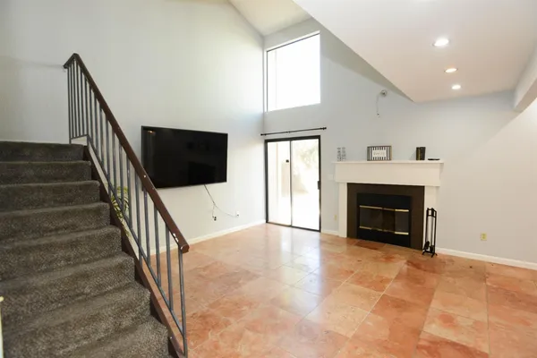 $335,000 | 1401 Hood Road, Sacramento, CA 95825