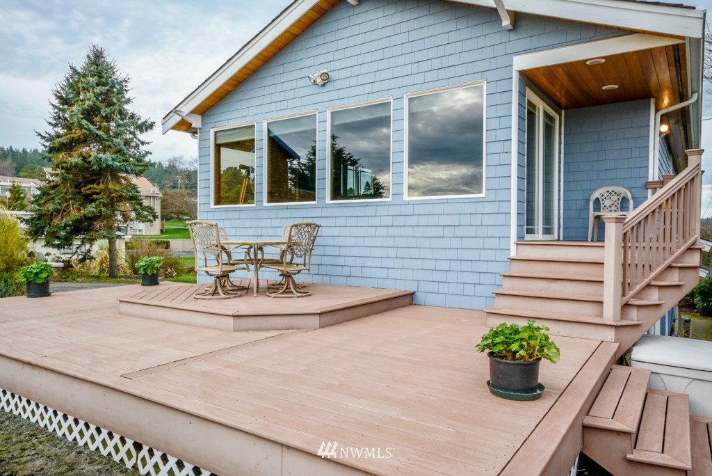 840 Old Beach Road Freeland, WA 98249 - Photo 1 of 23 Gallery Image 1