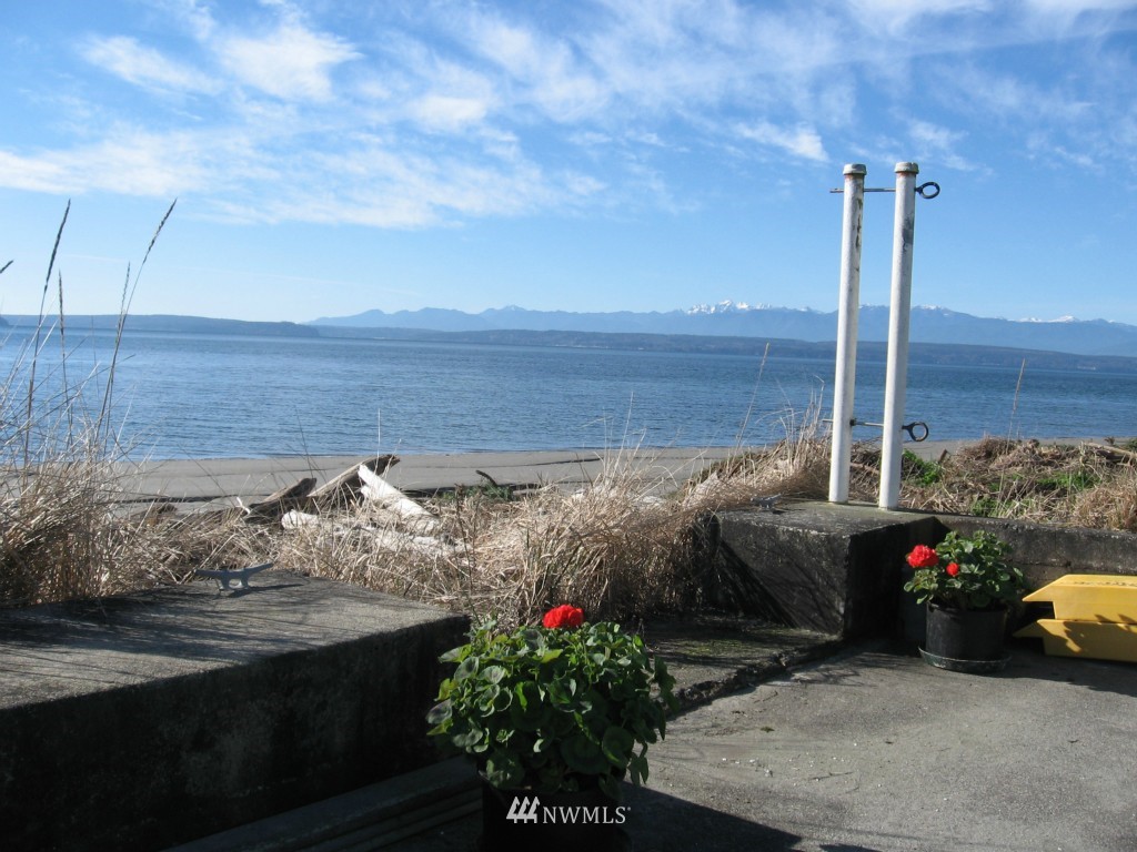 840 Old Beach Road Freeland, WA 98249 - Photo 2 of 23 Gallery Image 2