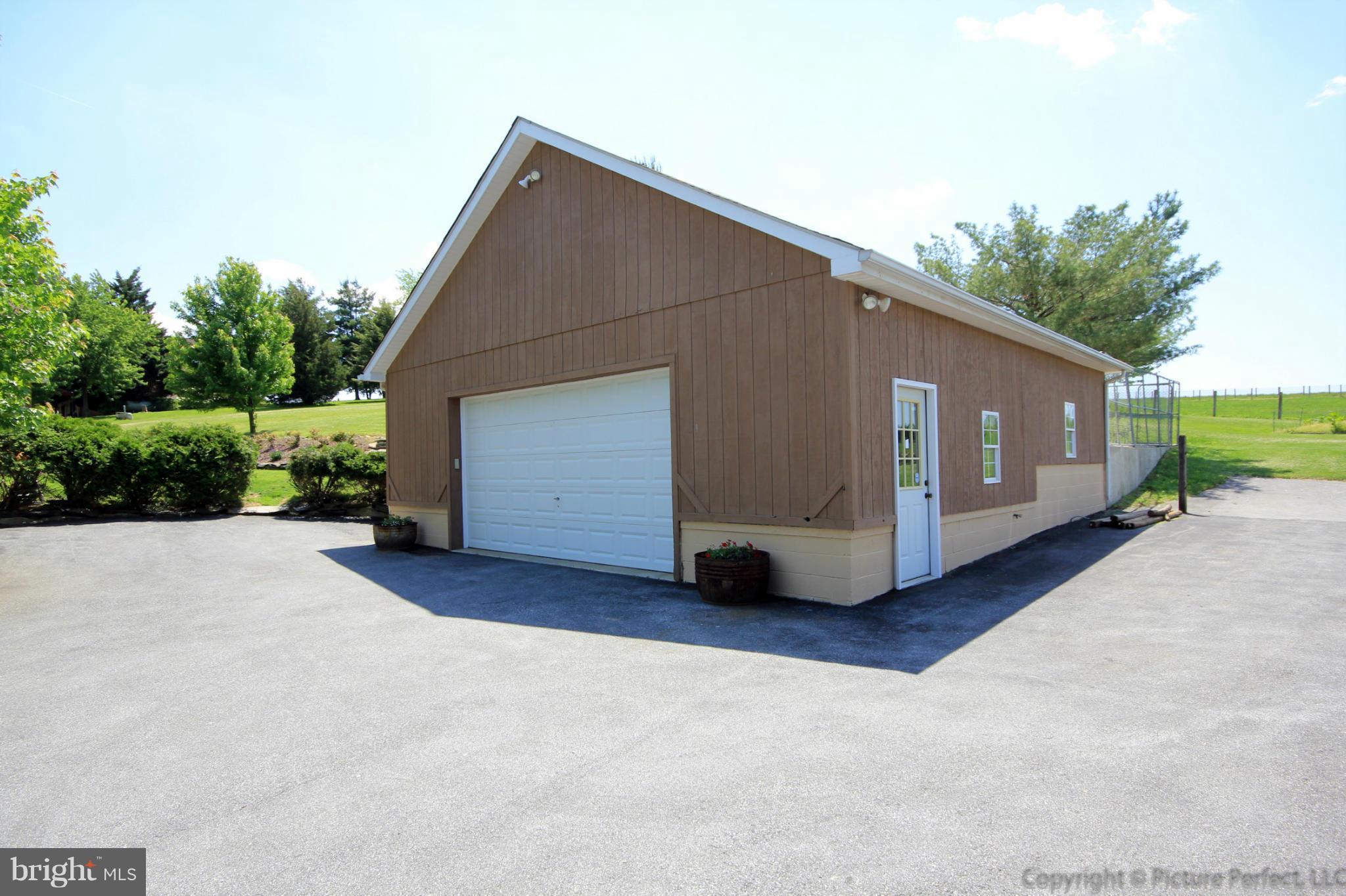 6320 New London Road New Market, MD 21774 - Photo 28 of 30 Exterior (General)