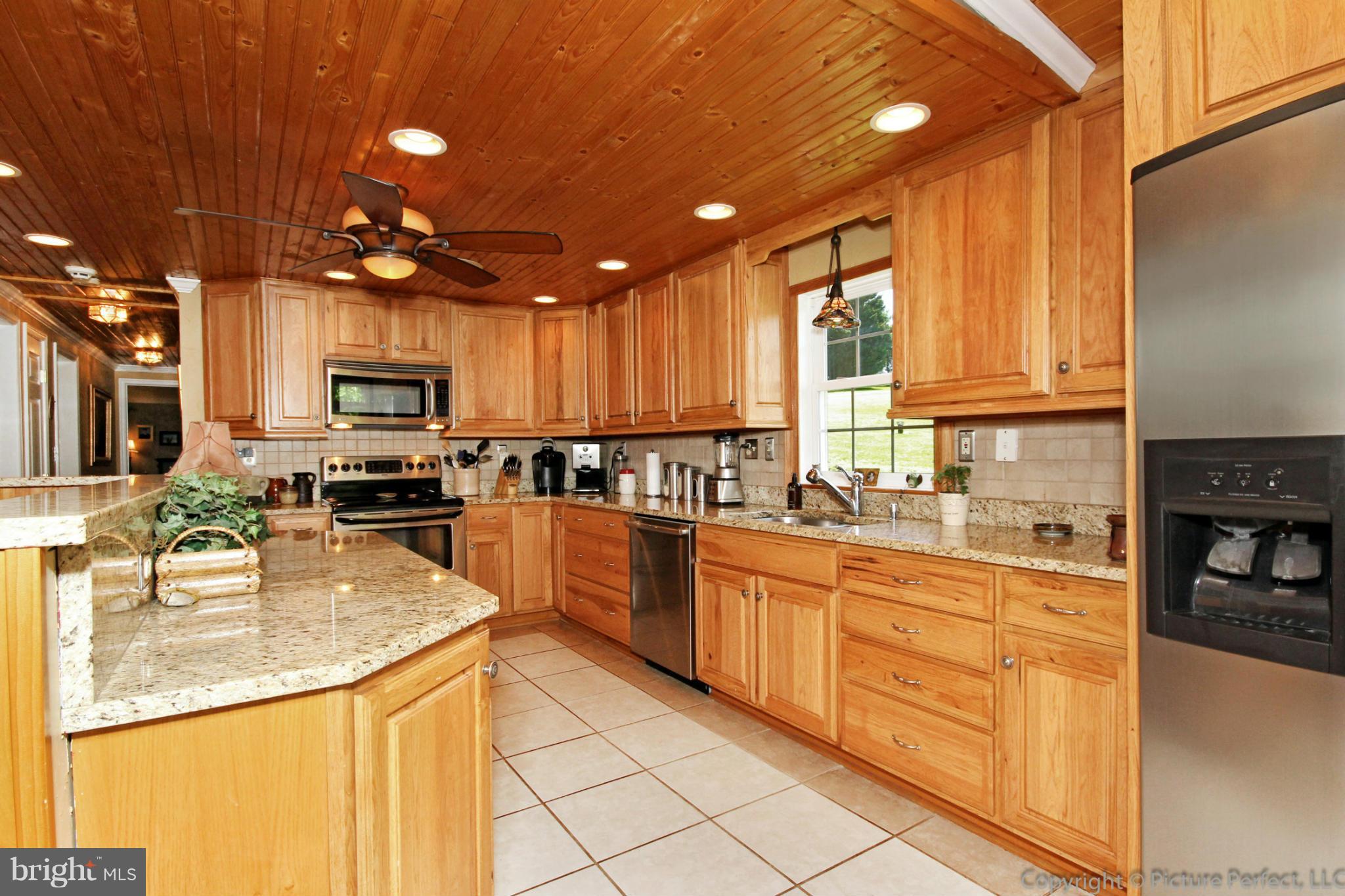 6320 New London Road New Market, MD 21774 - Photo 6 of 30 Kitchen
