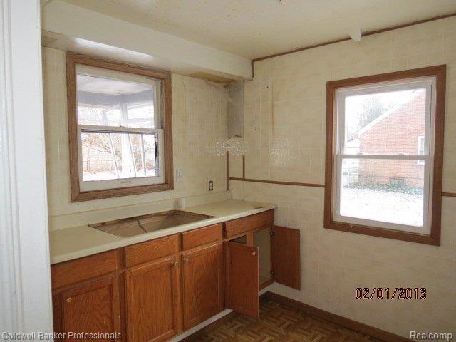 11336 Burt Road Detroit, MI 48228 - Photo 6 of 9 KITCHEN.JPG