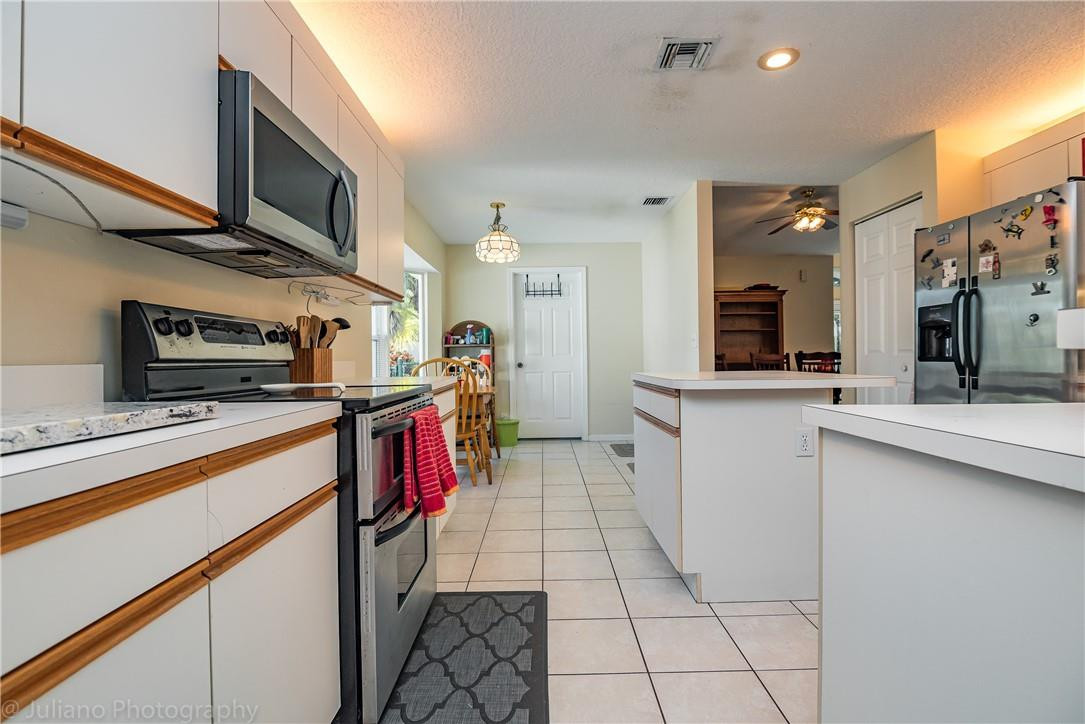 4845 North Lee Road Delray Beach, FL 33445 - Photo 15 of 40 Photo 15