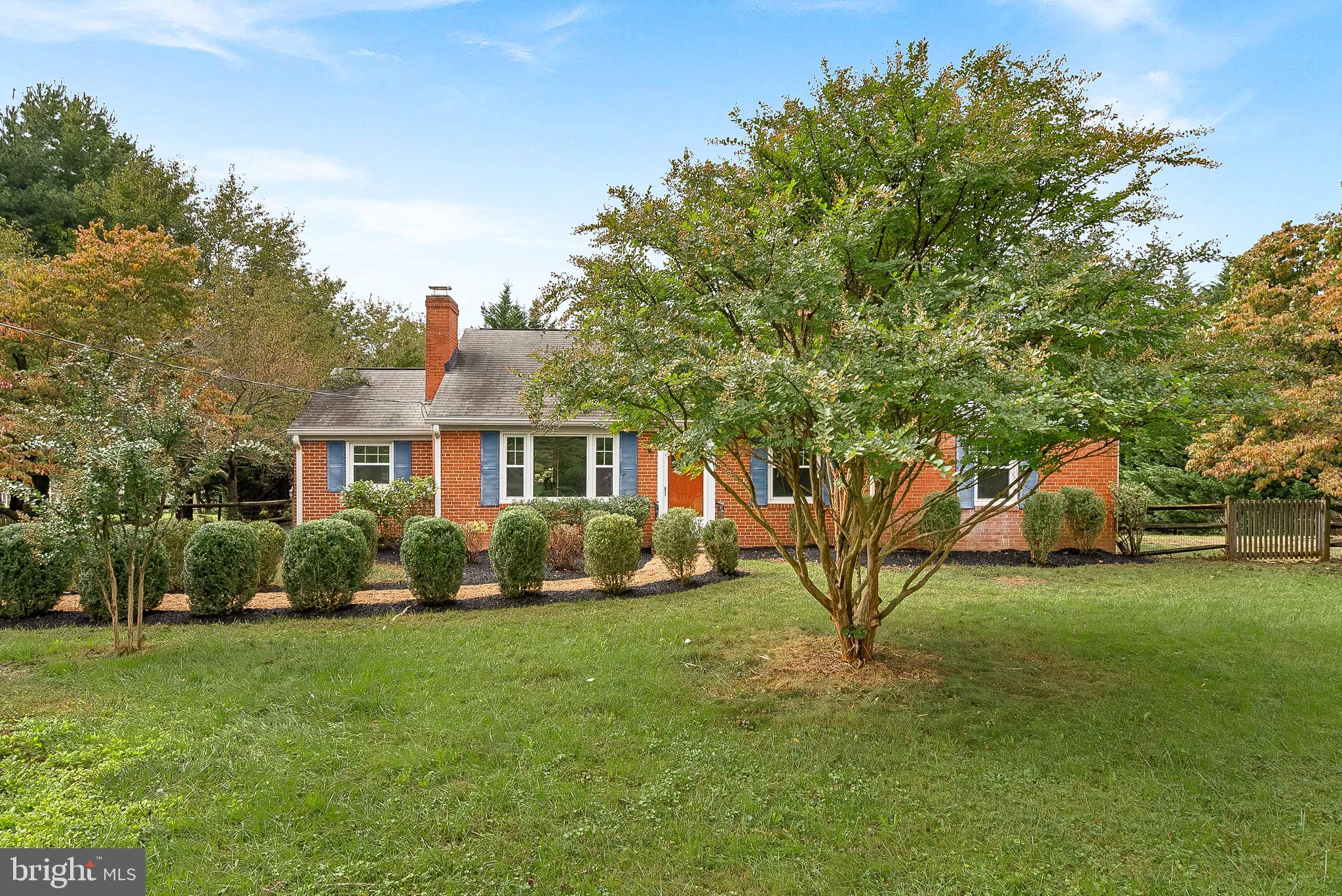 16545 Clarkes Gap Road Paeonian Springs, VA 20129 - Photo 3 of 37 Welcome Home!