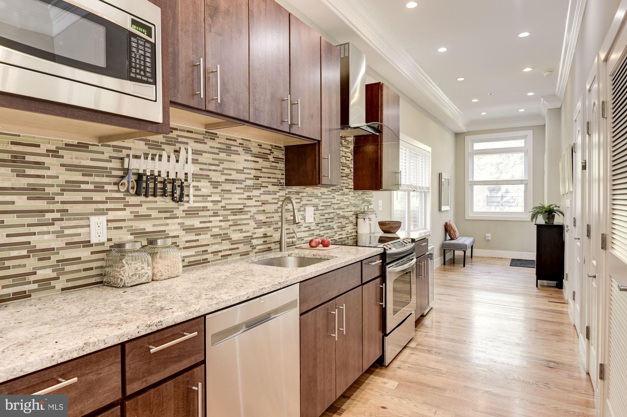 2238 11th Street Northwest, Unit 1 Washington, DC 20001 - Photo 3 of 20 Expansive kitchen