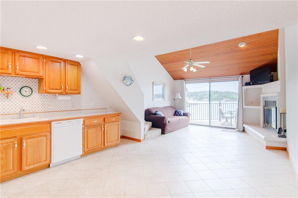 4 Sunrise Ridge Drive Sunrise Beach, MO 65079 - Photo 9 of 53